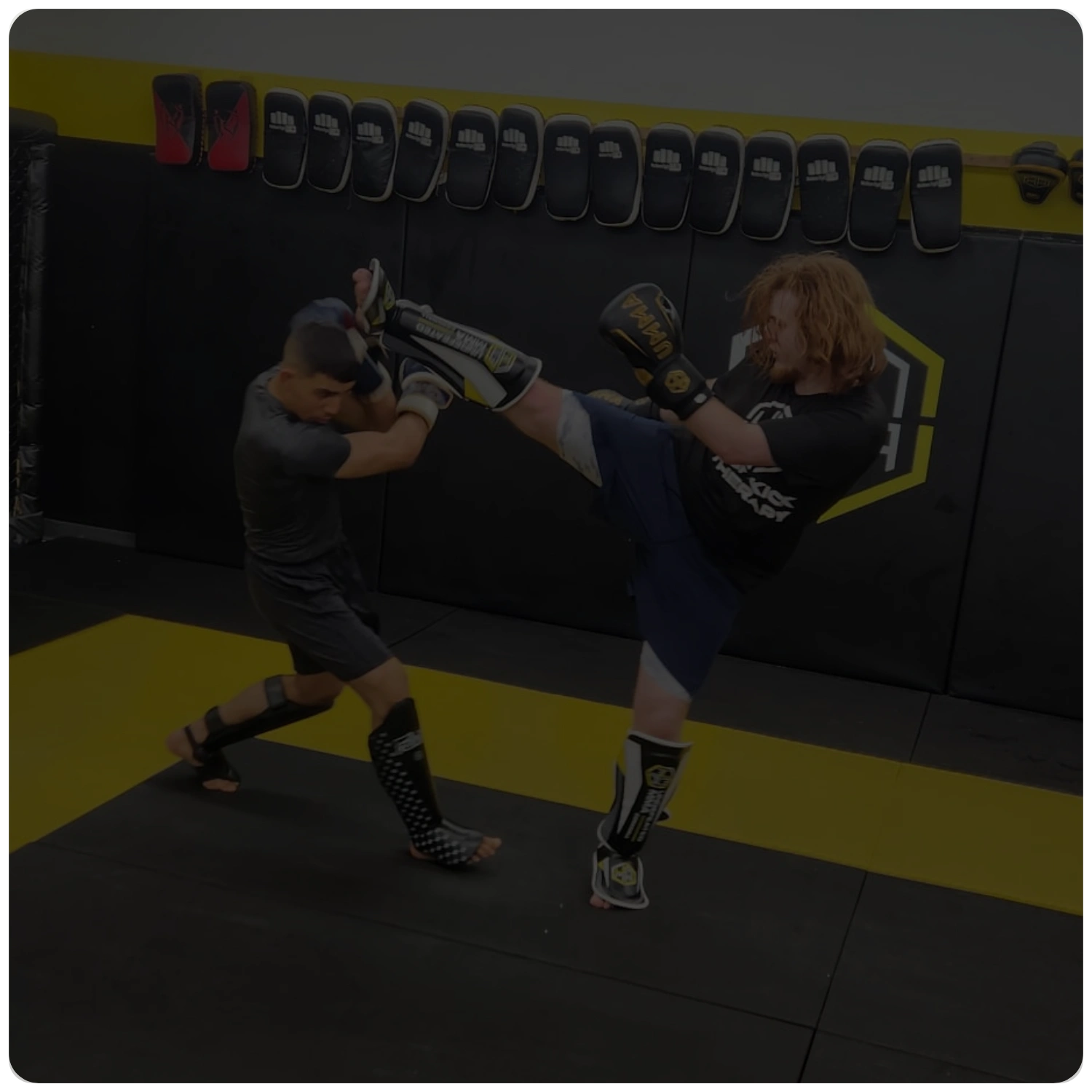 Muay Thai _ Kickboxing (13+)